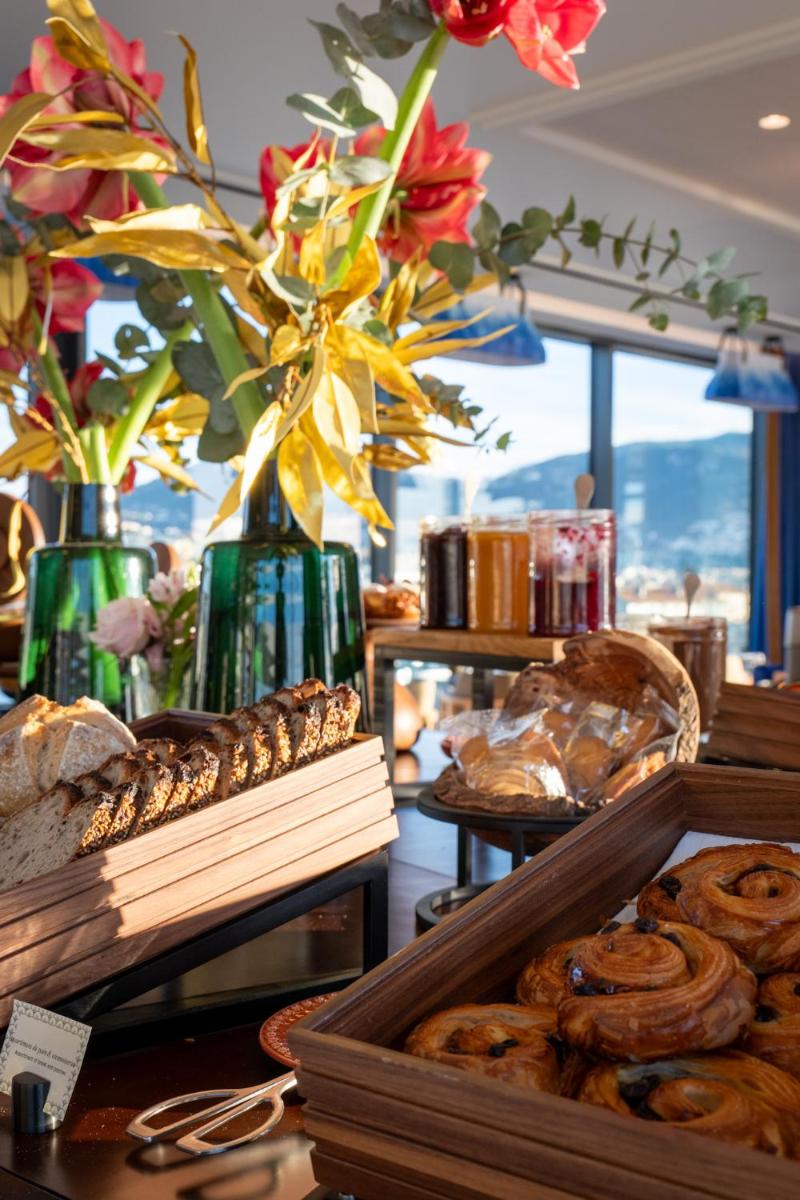 Nourriture dans l'hôtel ou à proximité