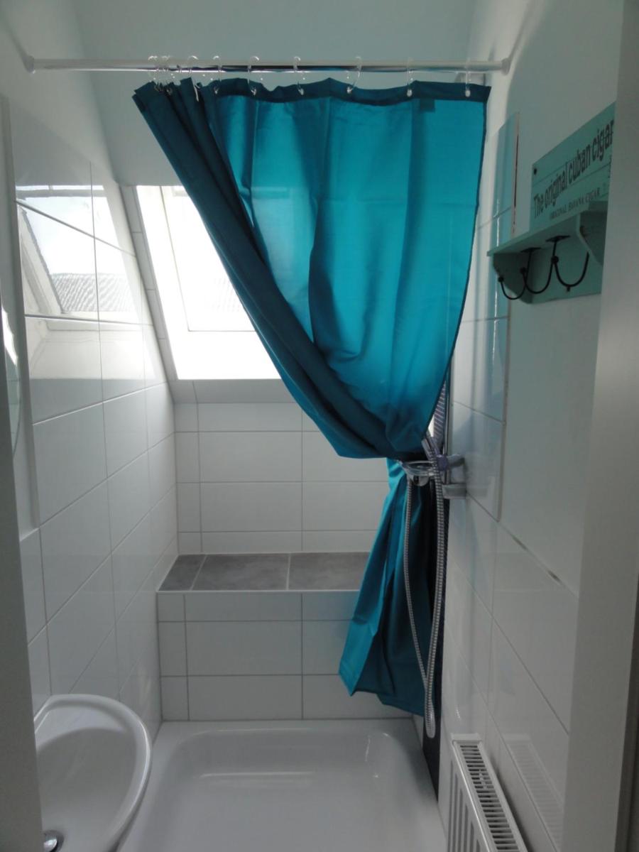 Peanuts Hostel & Meer - Housity