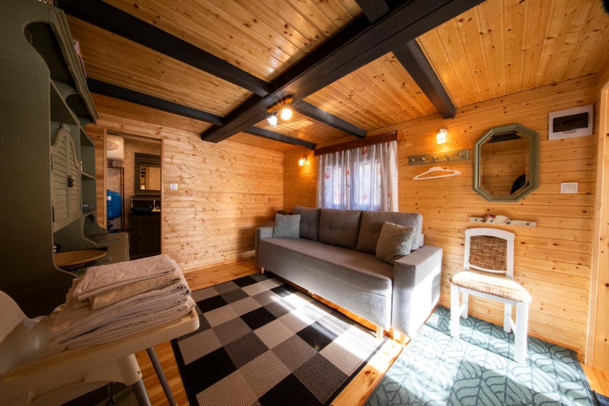 Cabana Adrienne - Housity