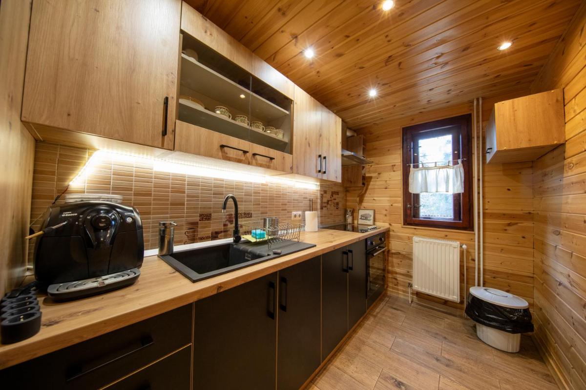 Cabana Adrienne - Housity