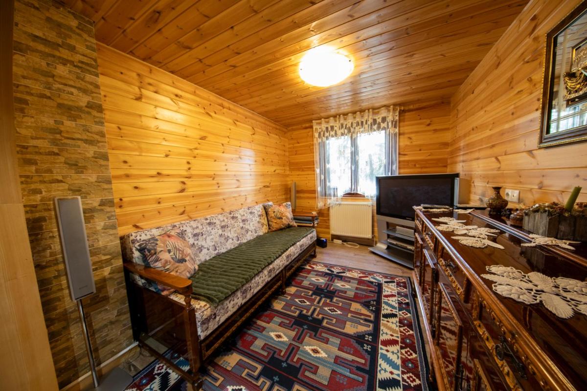 Cabana Adrienne - Housity