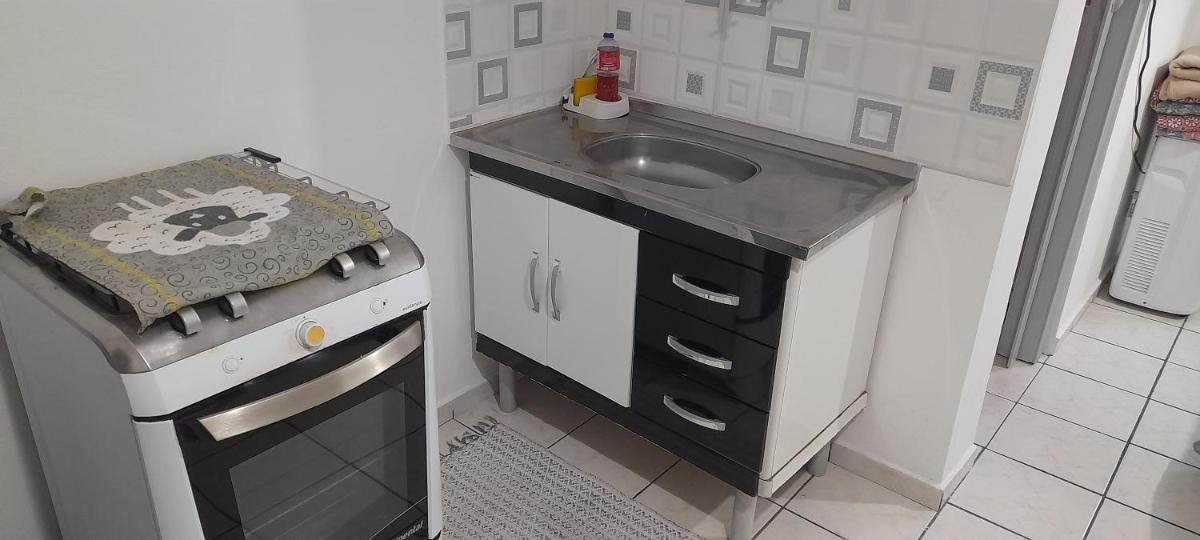 Flat no centro de pindamonhangaba - Housity