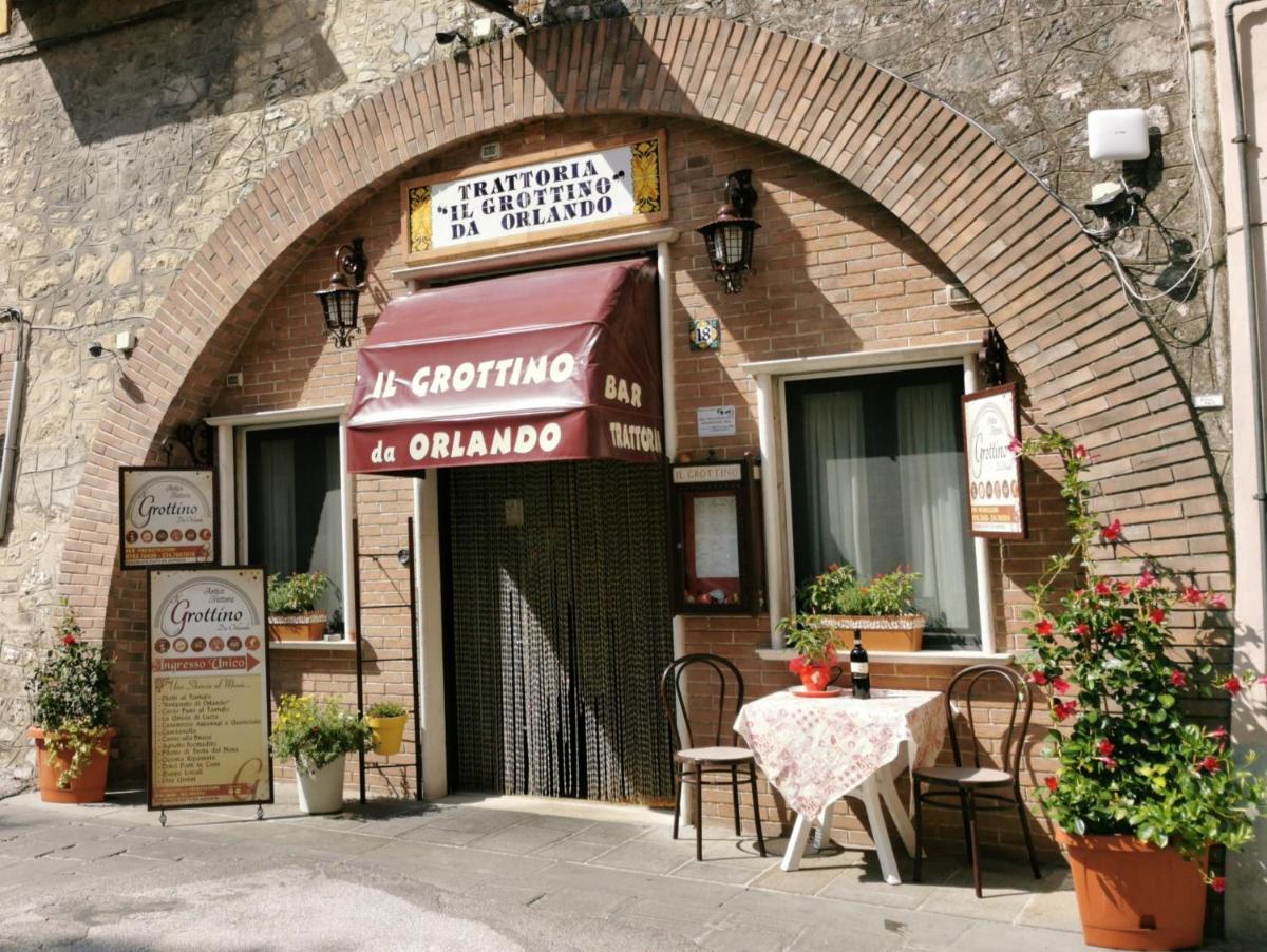 LucyBen GuestHouse - Housity