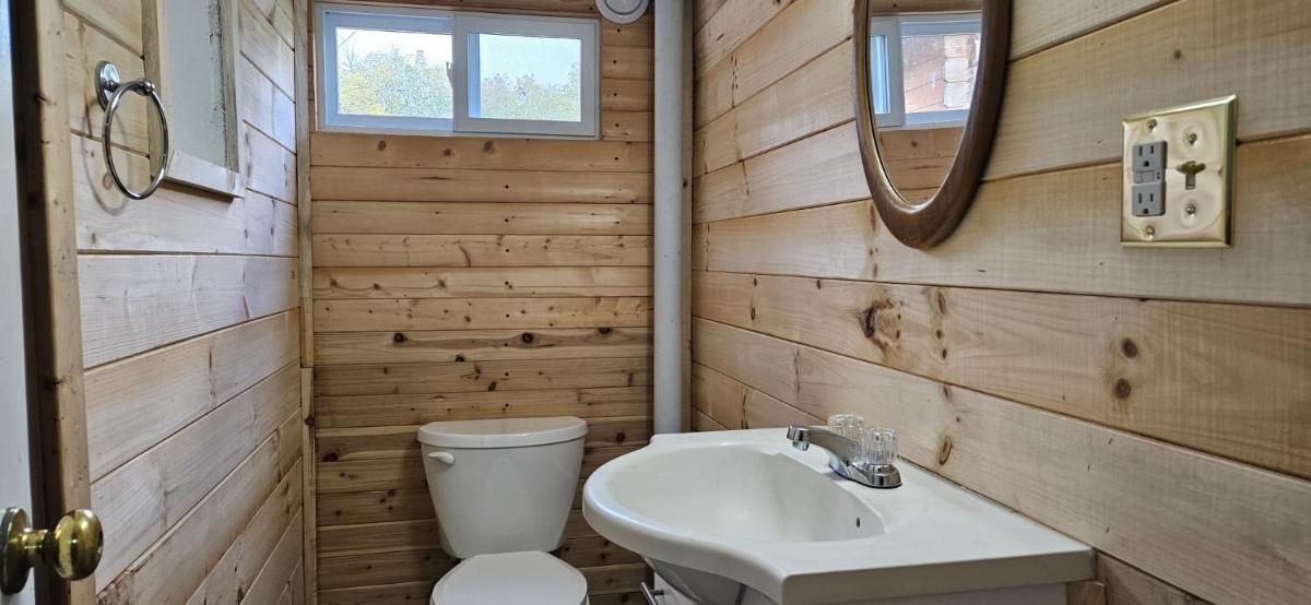 Trent River Cottages - Housity