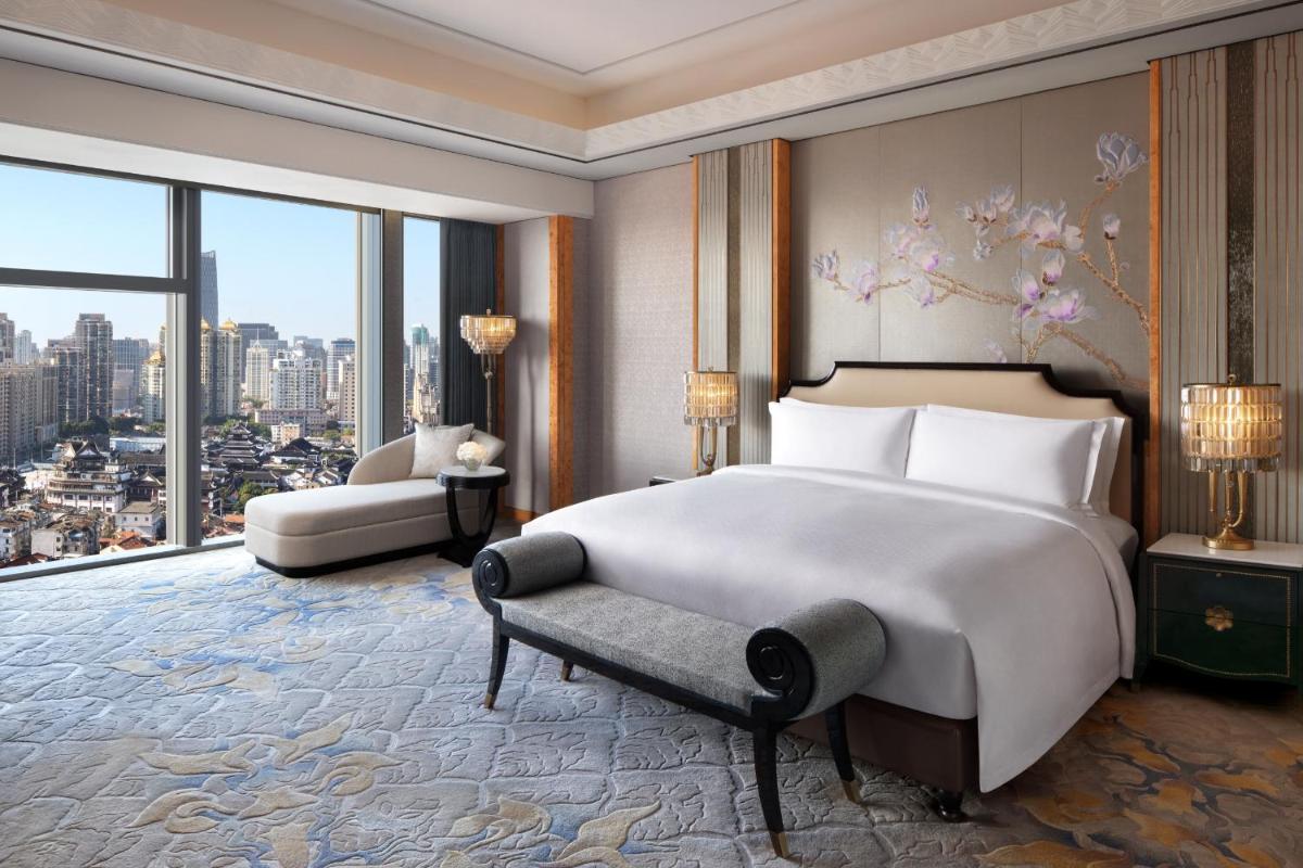 The St. Regis on the Bund, Shanghai - Housity