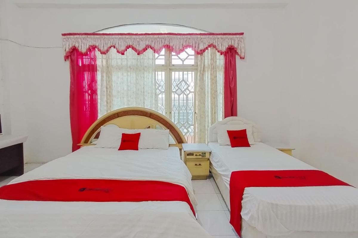 RedDoorz near Gapura Kota Banjarmasin - Housity