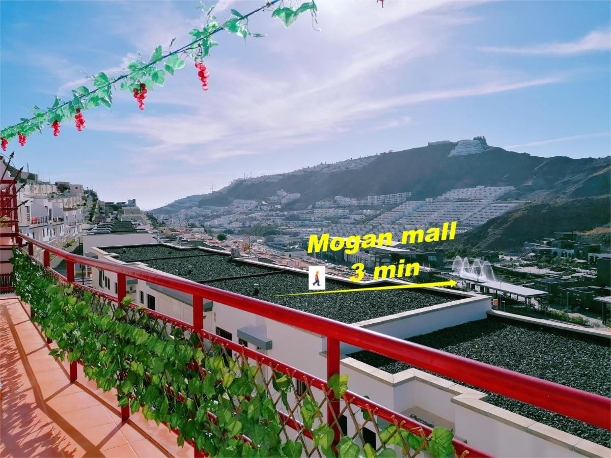 Big villa puerto rico with kitchen & BBQ & yard & private parking - Housity