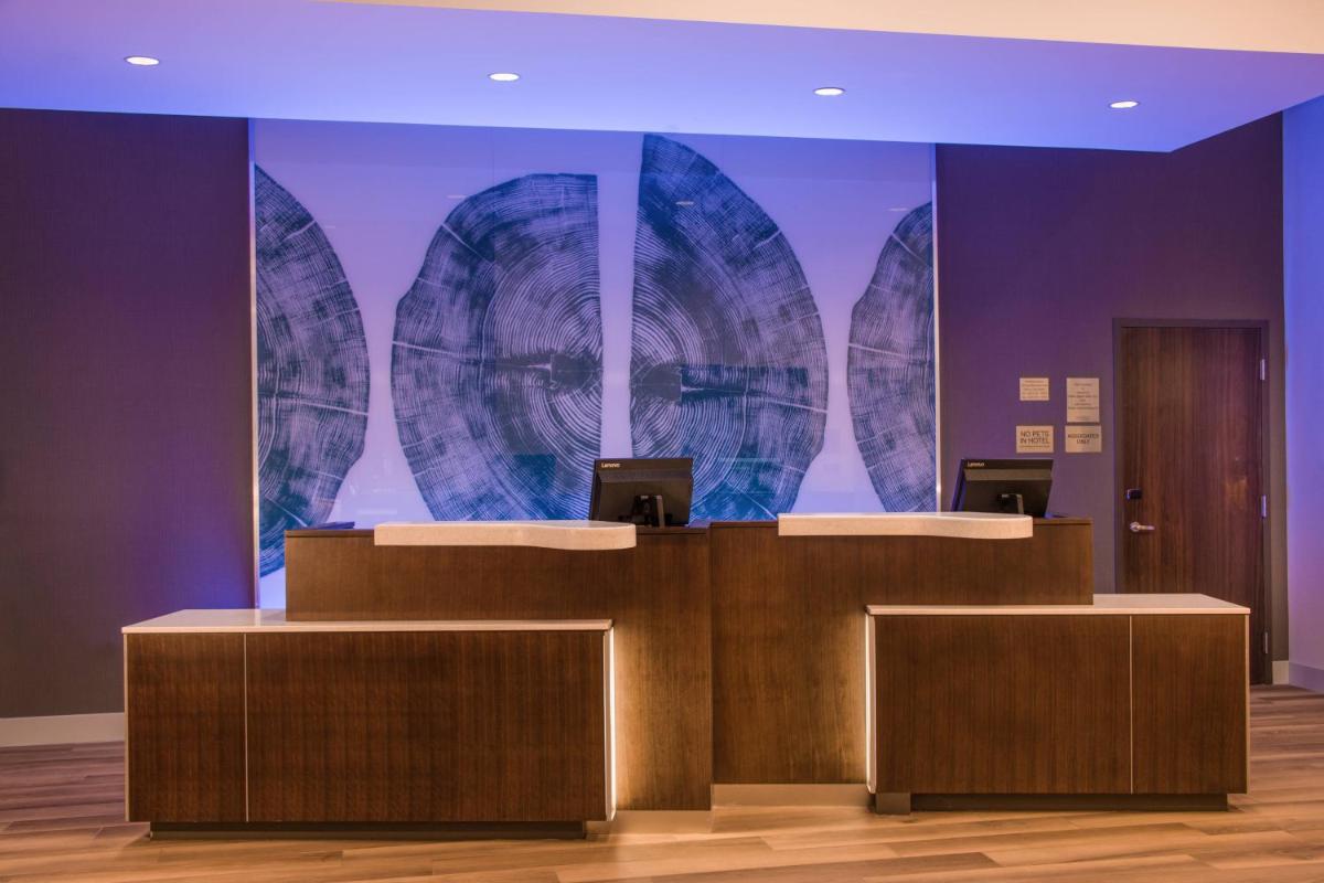 Fairfield Inn & Suites by Marriott Dayton - Housity