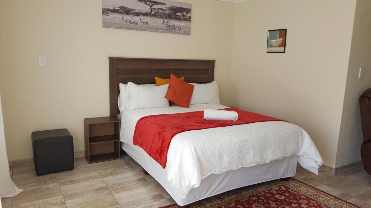 Carnival View Guest Lodge and spa - Housity