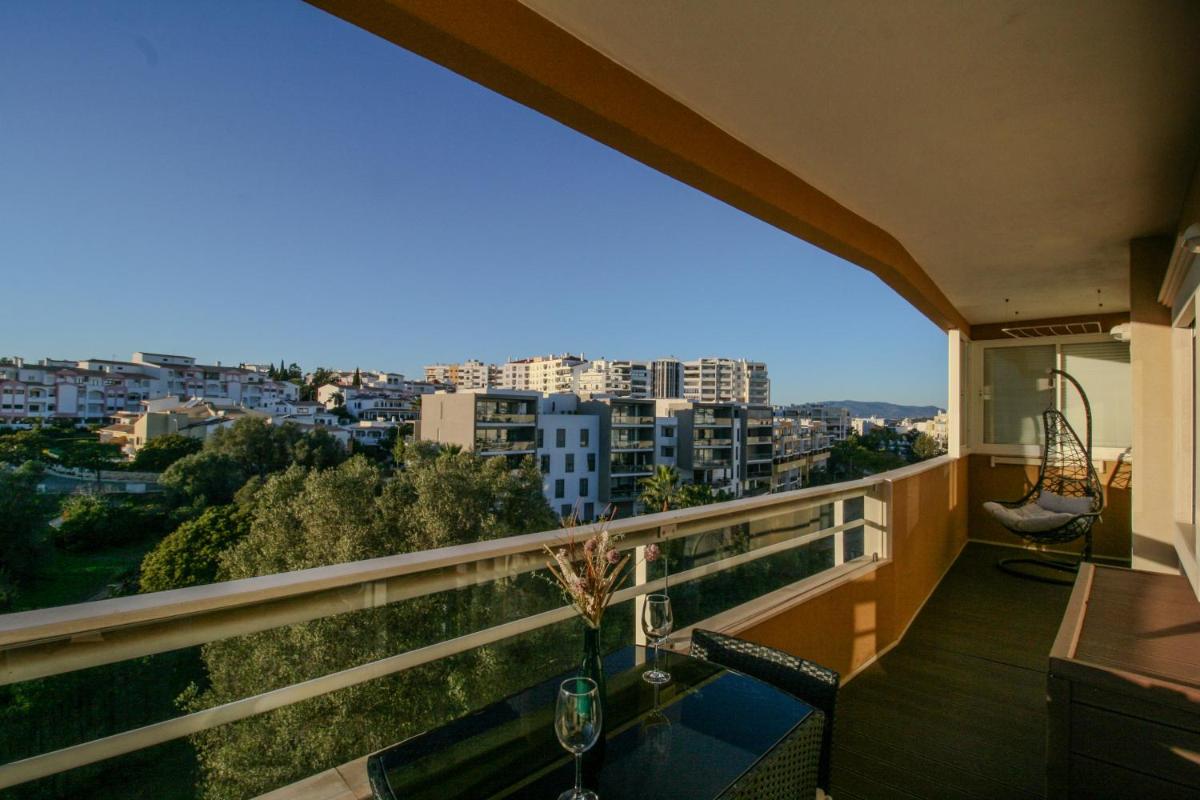 FLH Praia da Rocha Family Apartment - Housity