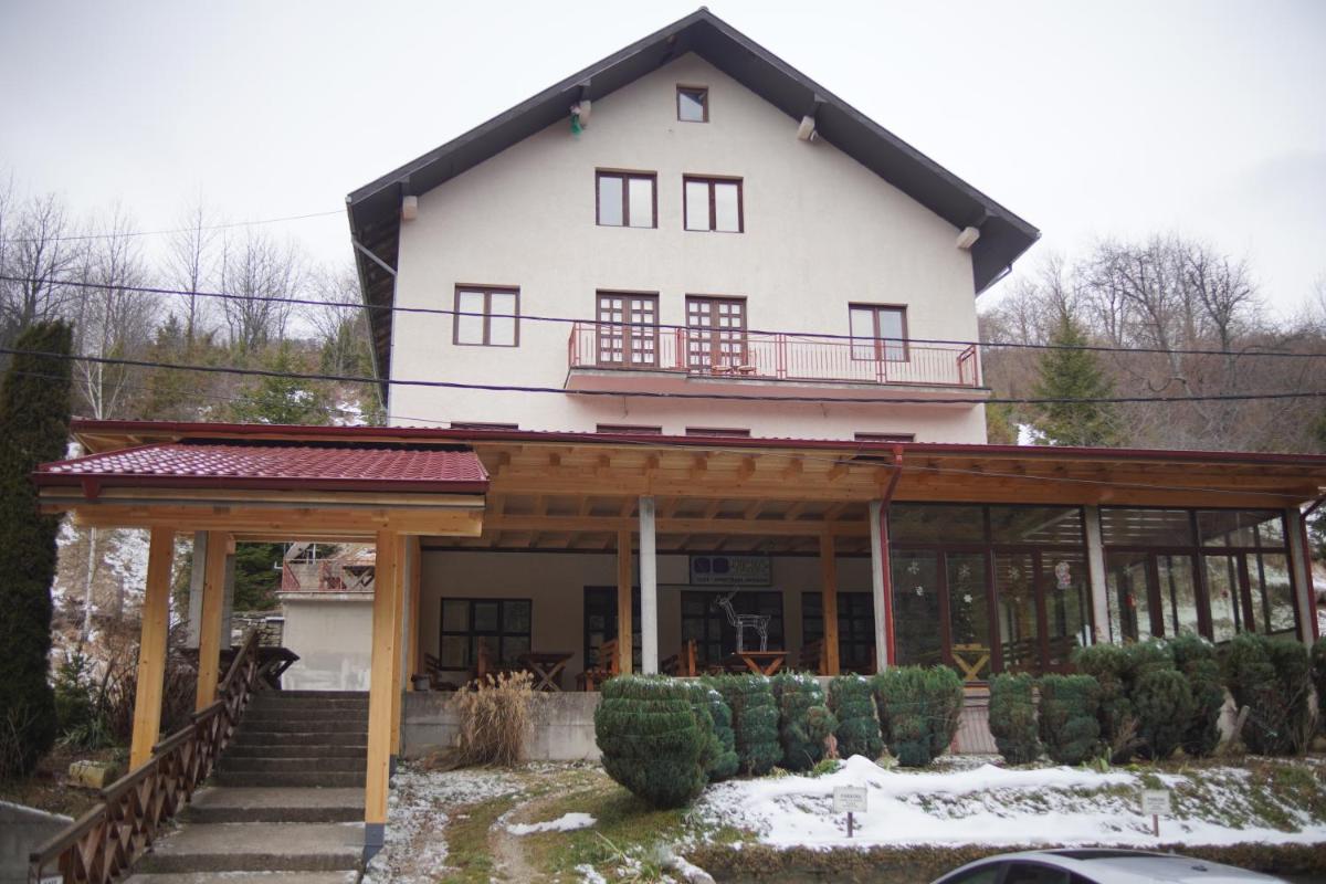 Apartments and Rooms Vicko - Housity