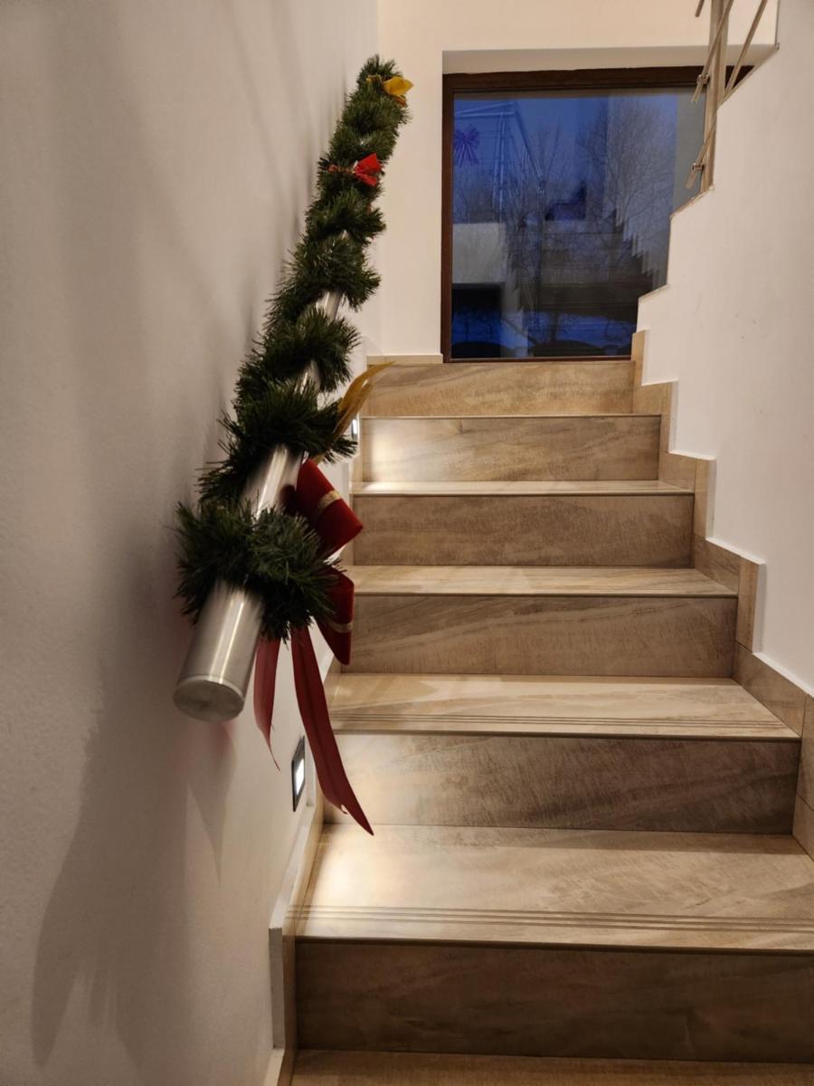 MONADIN Villa Relax & Spa - Housity