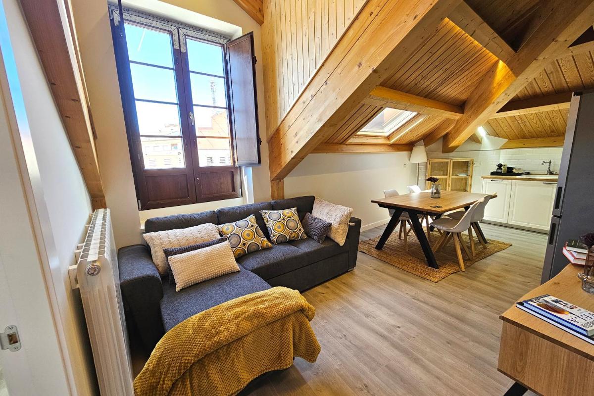 Via de la Plata Luxury Suites 2A - Housity