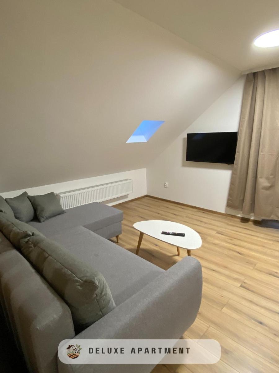 Apartmánový dom Višňové - Housity