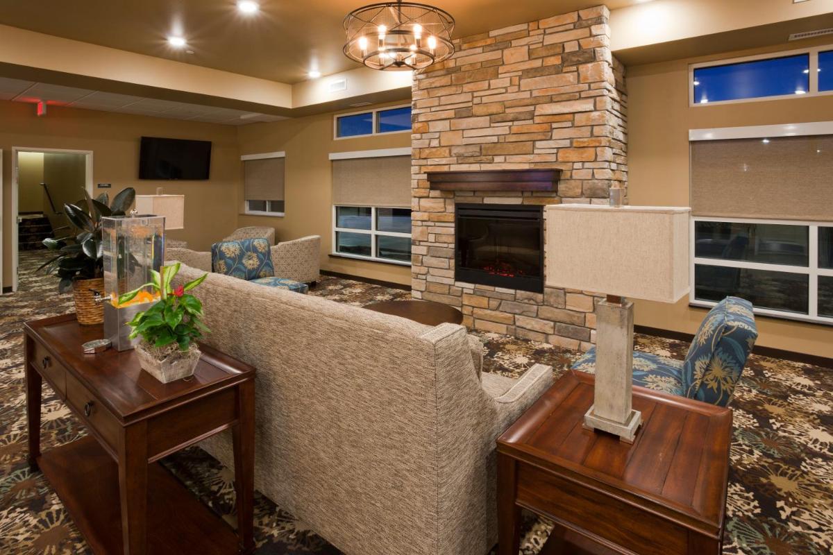 GrandStay Hotel & Suites Valley City - Housity