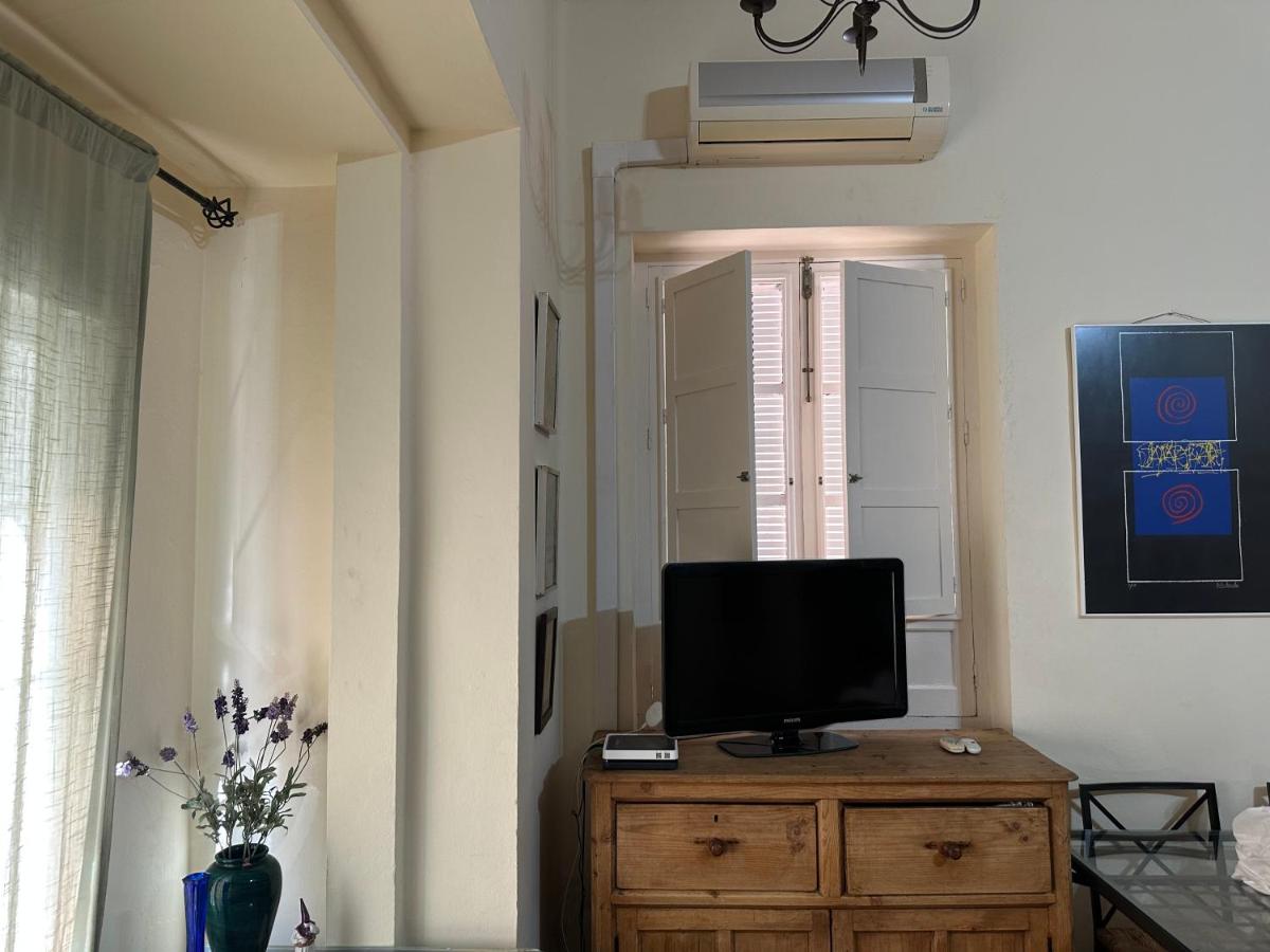 Apartamento C Buen Viaje 5 - Housity