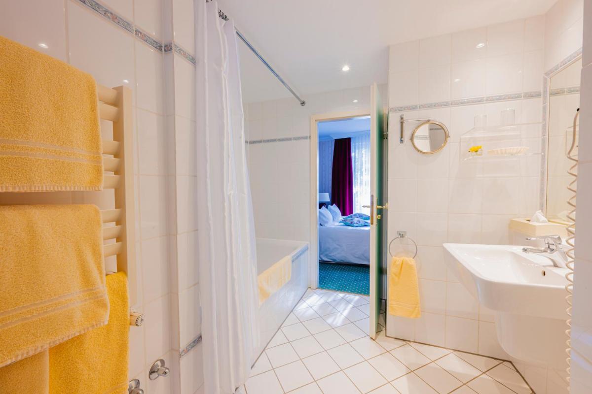 Hotel am Schlosspark - Housity