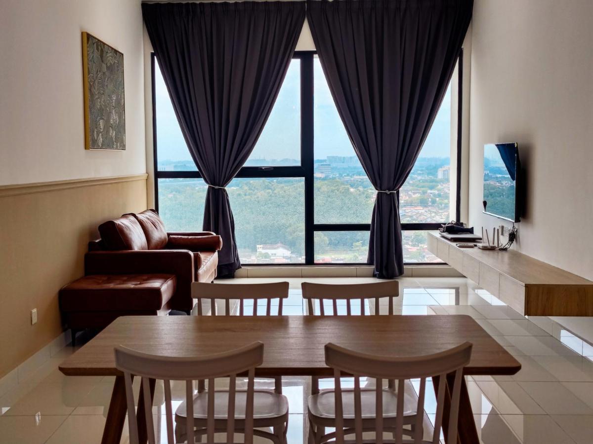Mid Valley Southkey Mosaic Cozy Suite at Johor Bahru - Housity