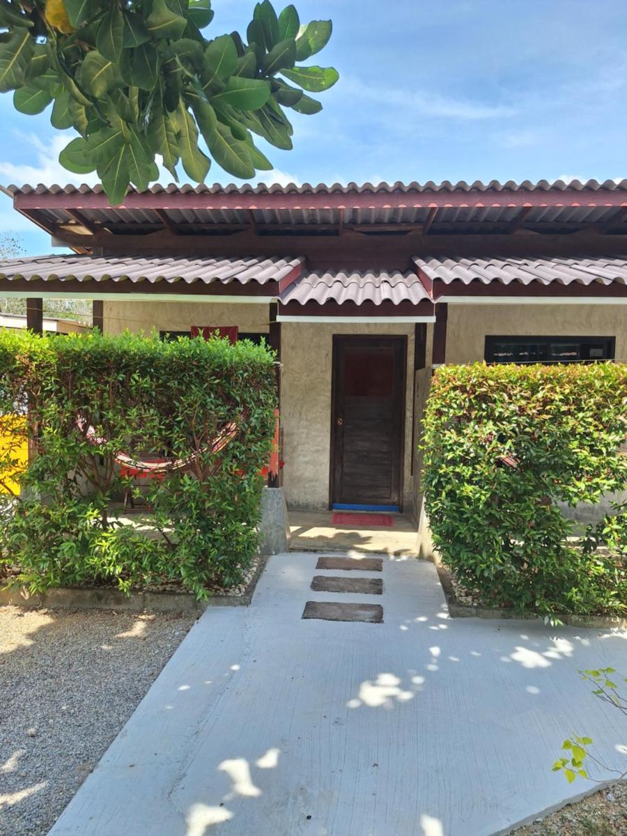 Lanta Happy House - Housity