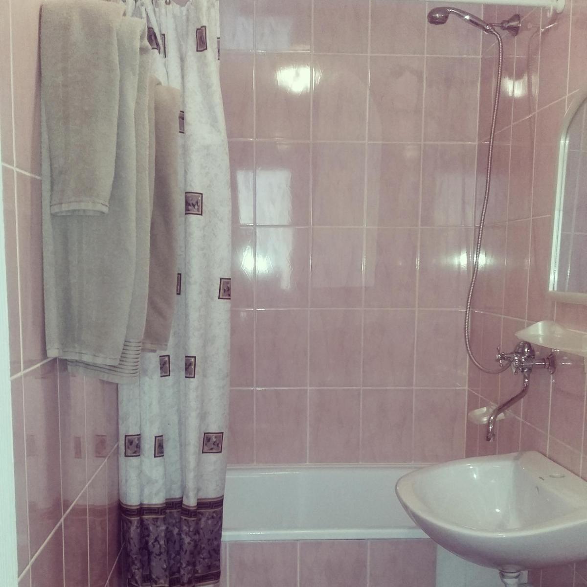 Suitetrails - Hotel Druzhba