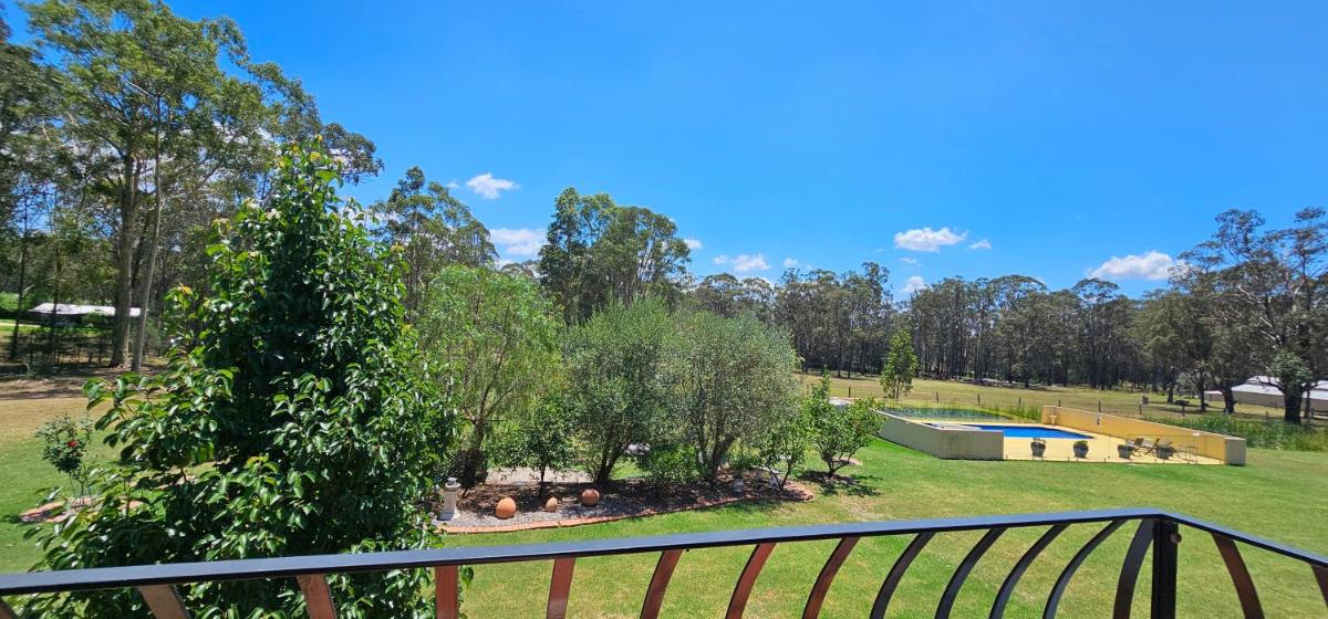 Chez Vous French Spa Villa 1 - Housity