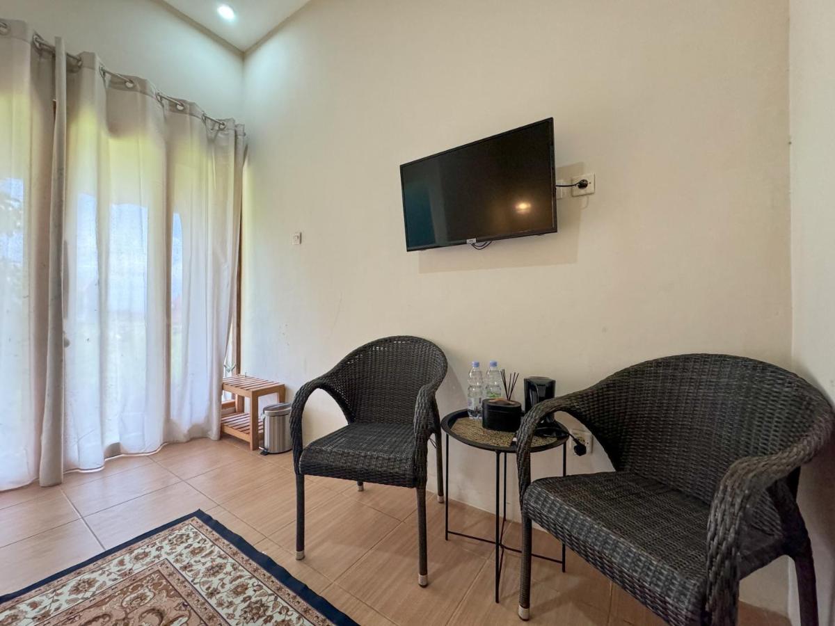 OWK Homestay Mitra RedDoorz Wonosobo - Housity