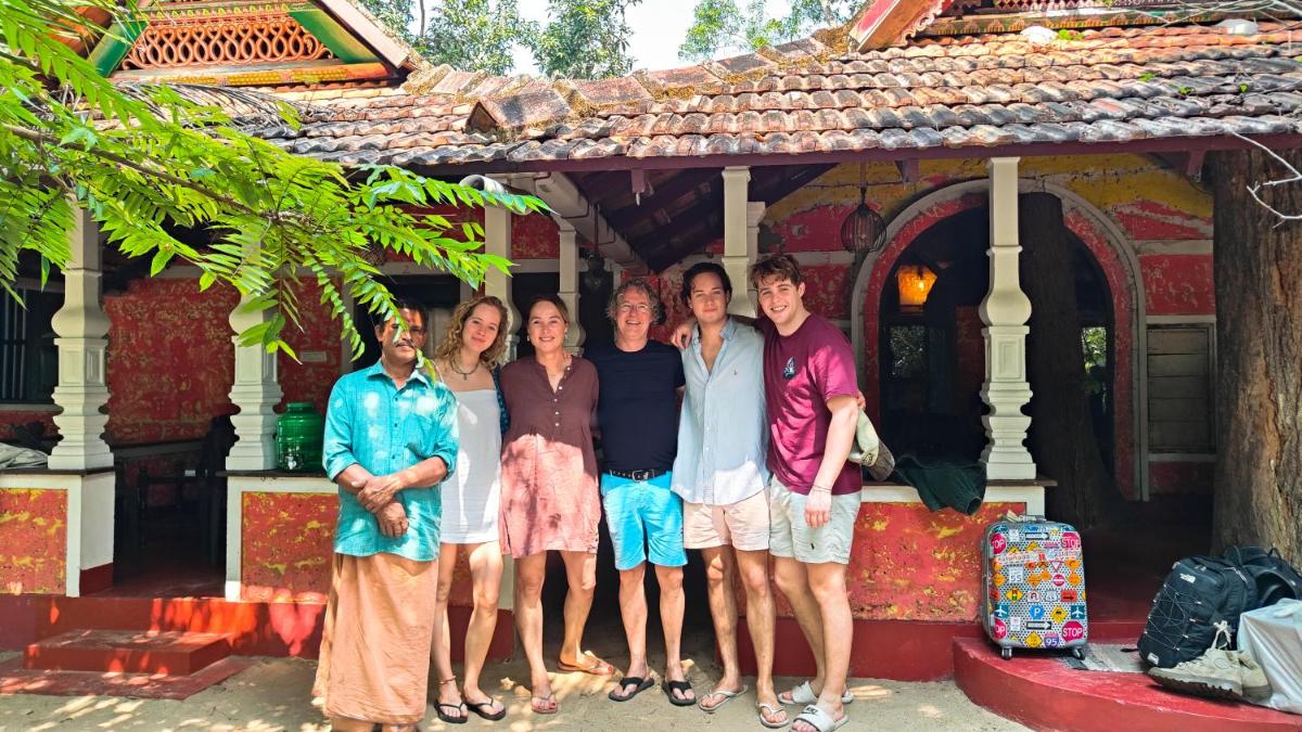 AbbA Marari Beach Villas & Homestay Mararikulam - Housity