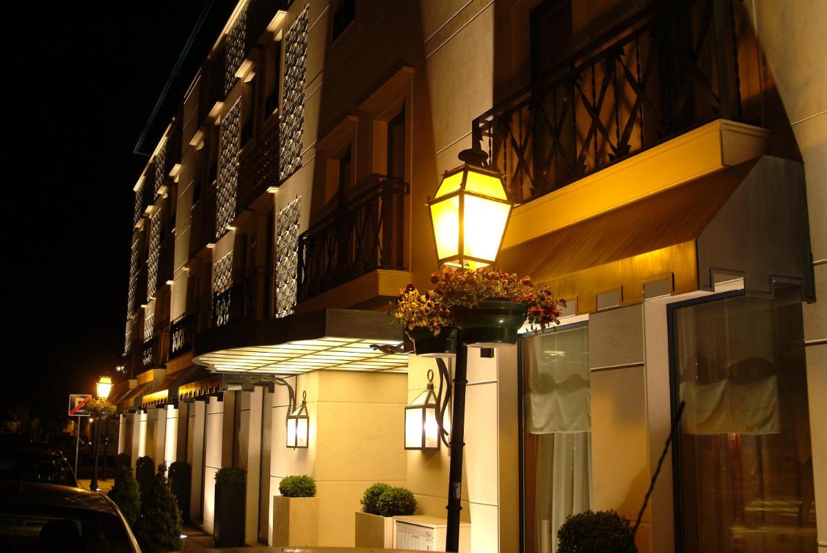 Hotel Moliceiro - Housity