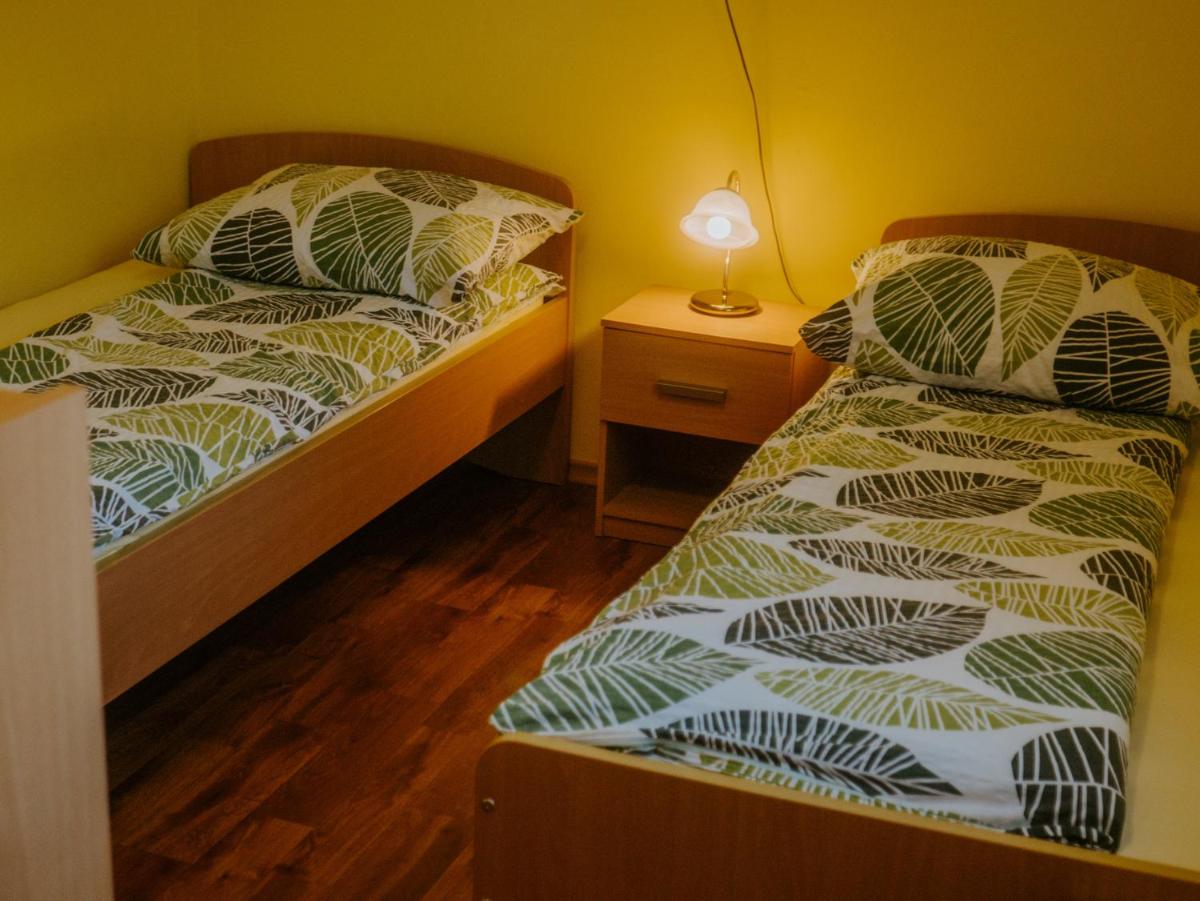 Apartment and Room Natasa - Housity