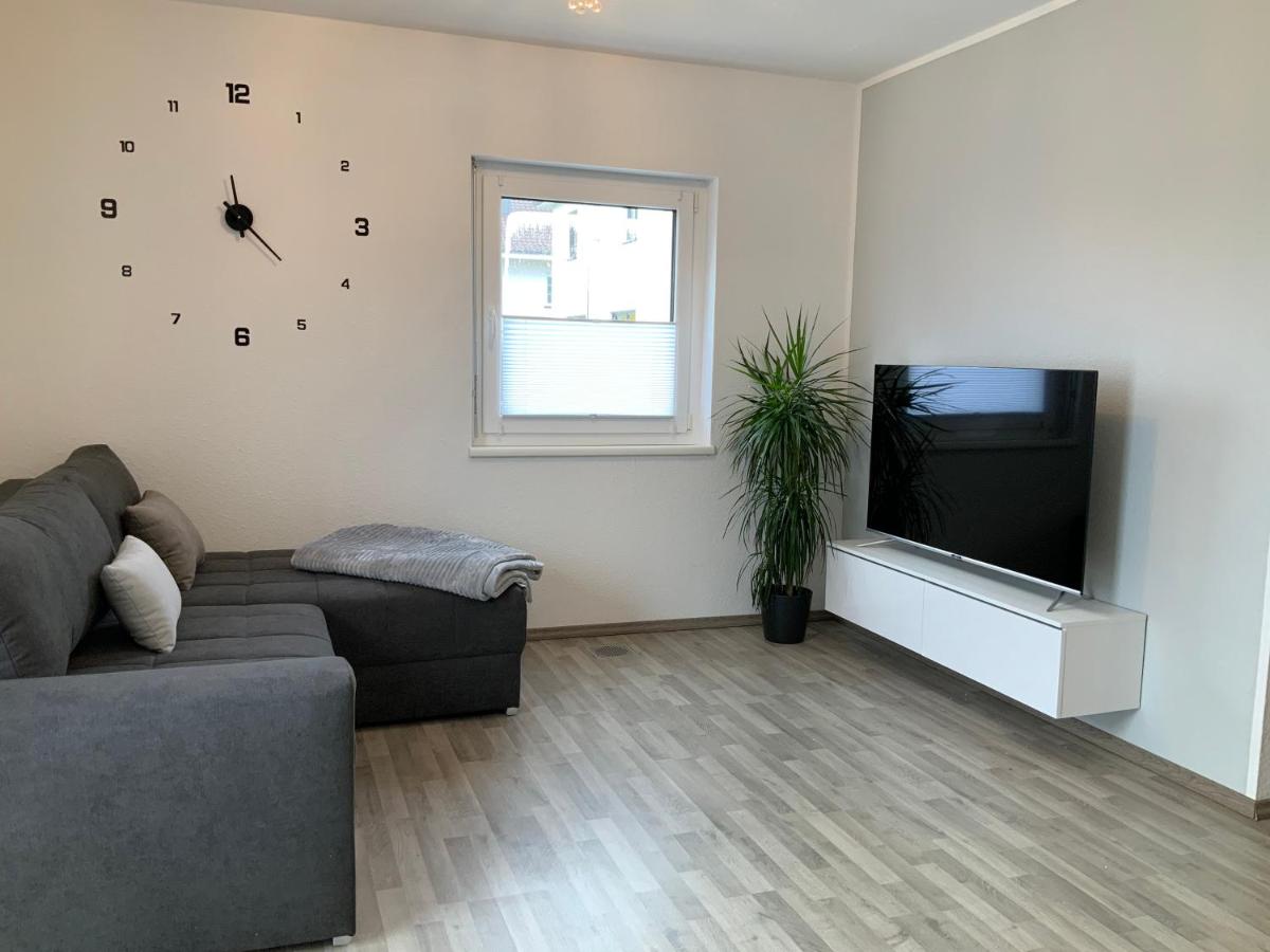 Ruhige 5 Sterne Ferienwohnung Terrasse & Aussicht stilvoll & modern - Housity