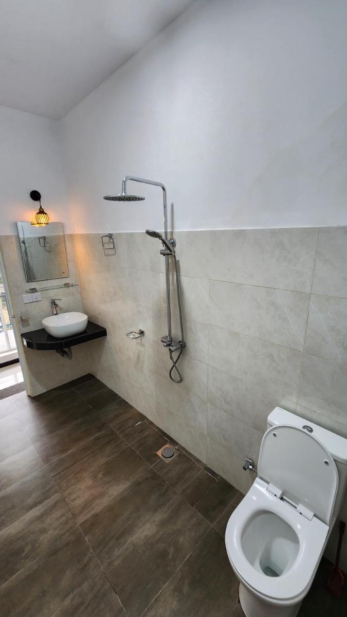 Ella Touch - Housity