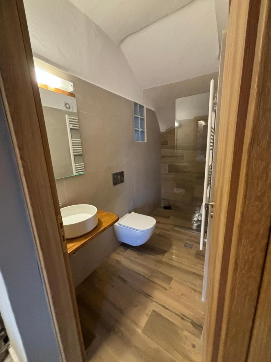 Tzovolos Apartments - Housity