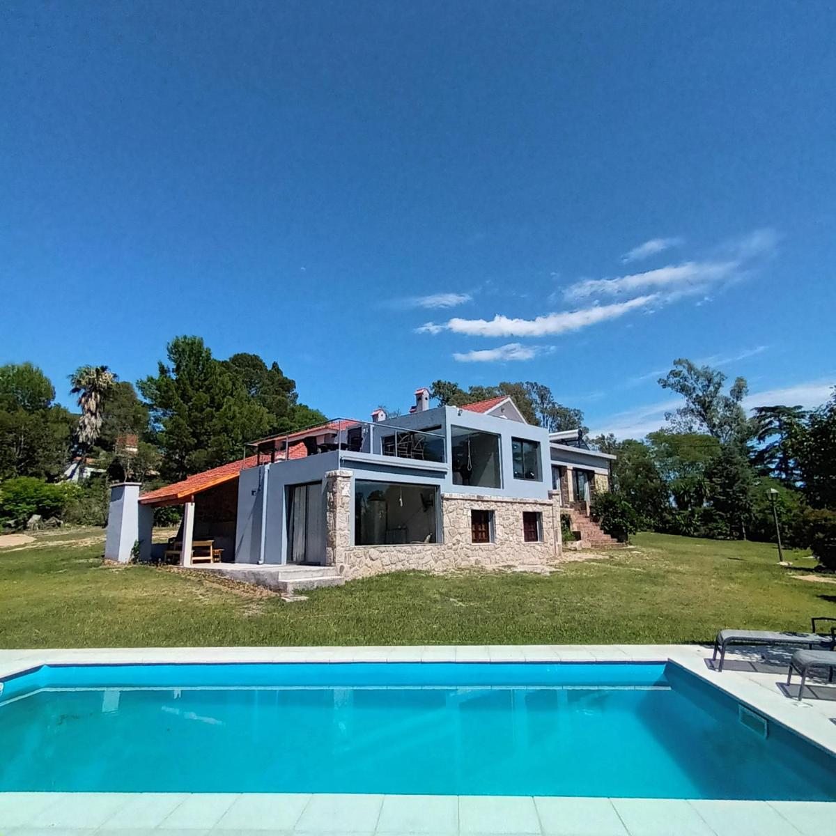 Casa de Campo con vista al lago! Villa del Lago - Villa Carlos Paz - Housity