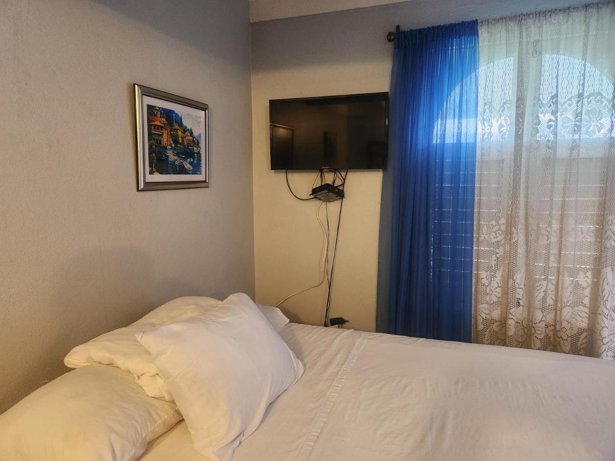 Dunn's Apartments at Sandcastles - Housity