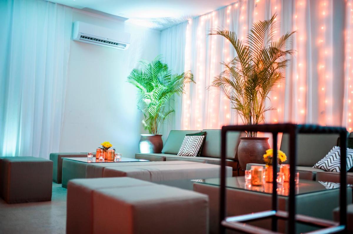 Suitetrails - Tropical Enclave Hotel