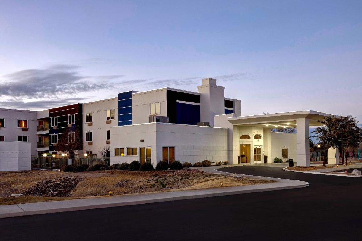 SpringHill Suites by Marriott Las Cruces - Housity