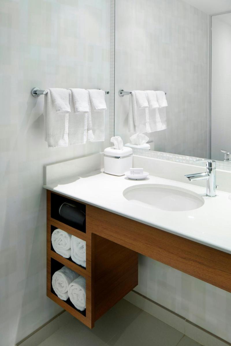 SpringHill Suites by Marriott Pittsburgh Bakery Square - Housity
