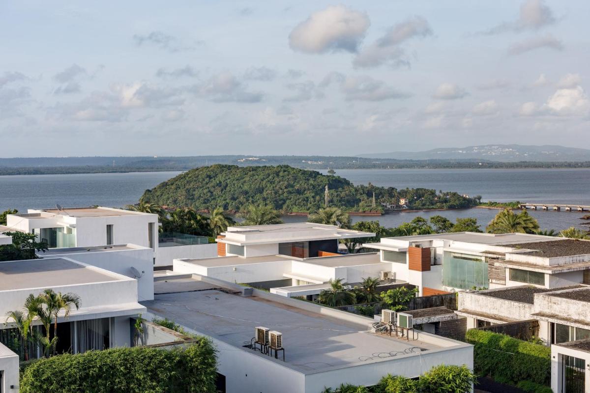 St. Jacinto Island VillaBayViewPoolGoa Airport - Housity