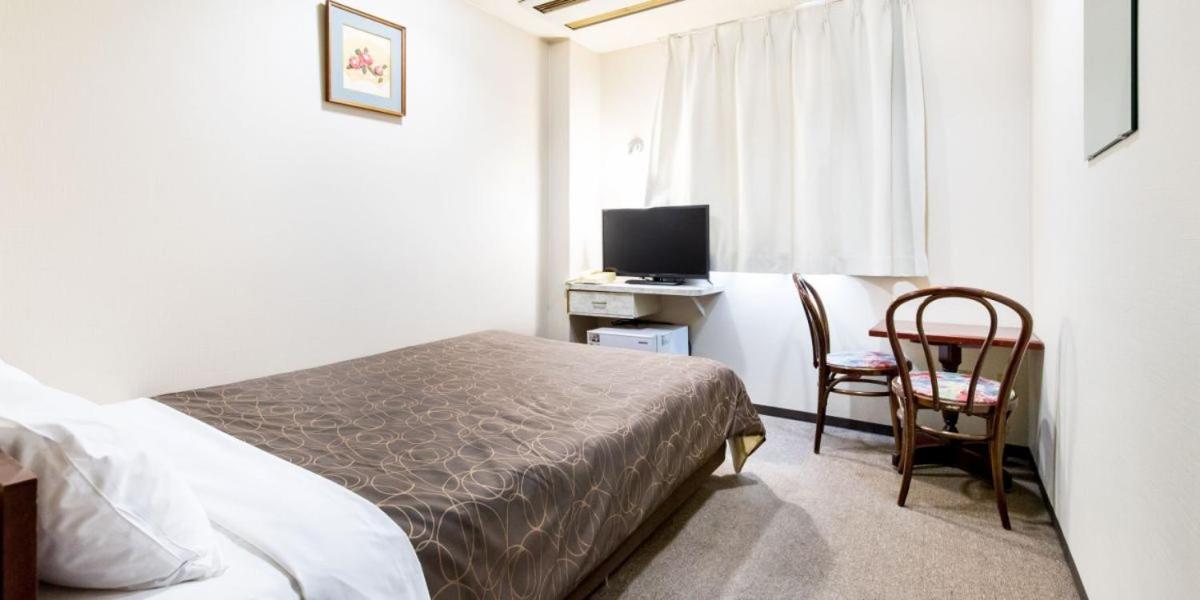 Business Hotel Kawashima - Hizvo