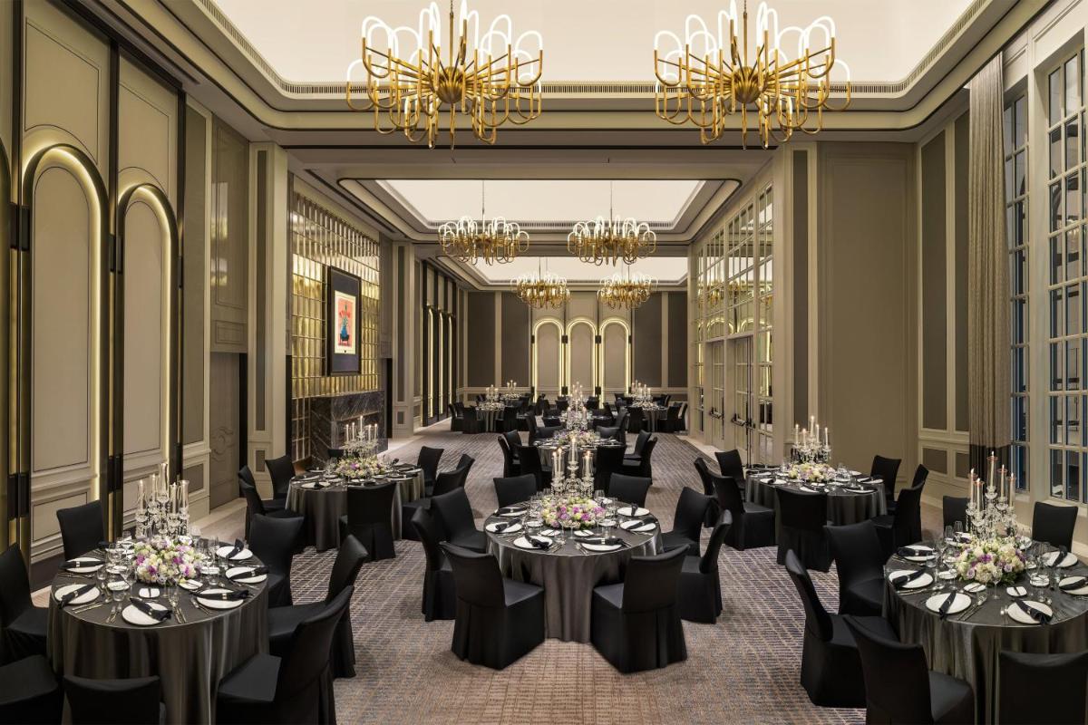 The St. Regis Singapore - Housity