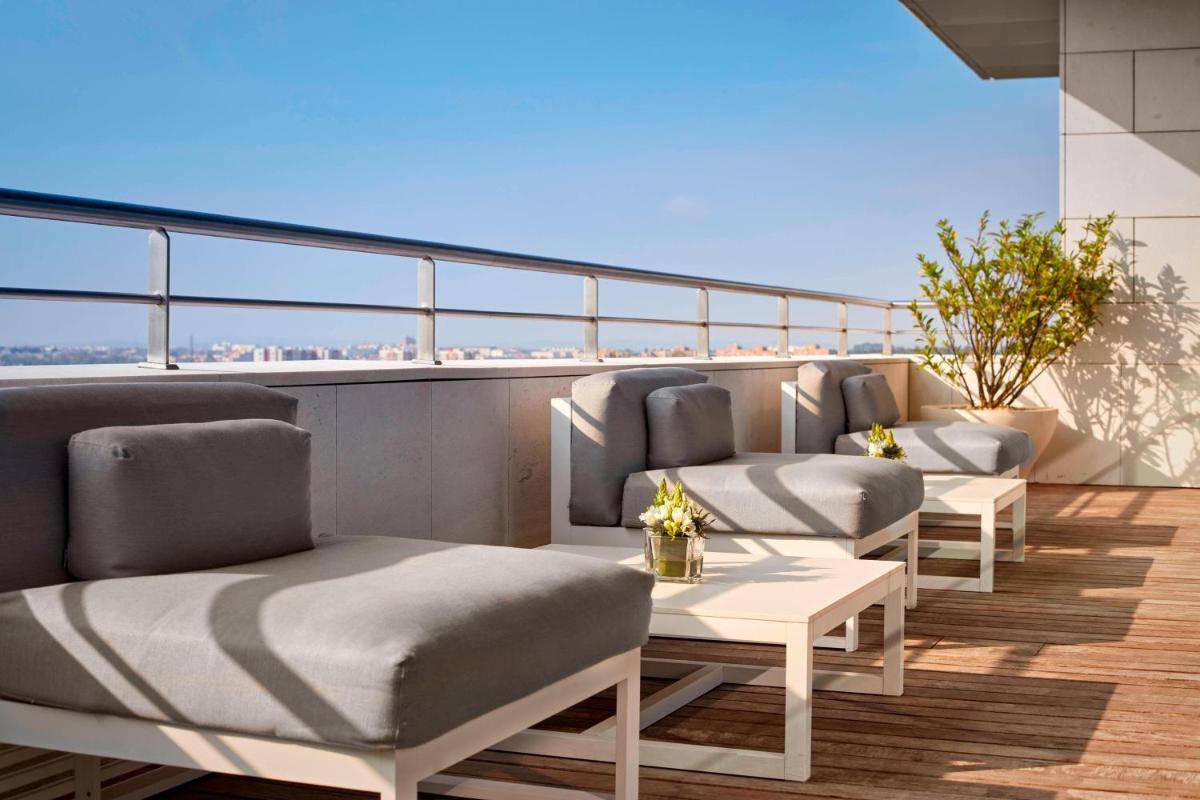 Uma área de estar em Sheraton Porto Hotel & Spa