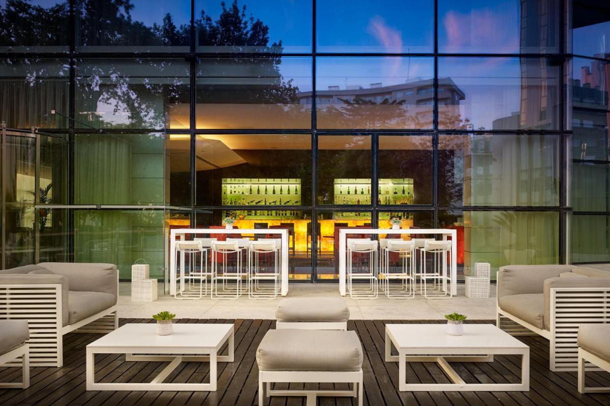 Uma área de estar em Sheraton Porto Hotel & Spa