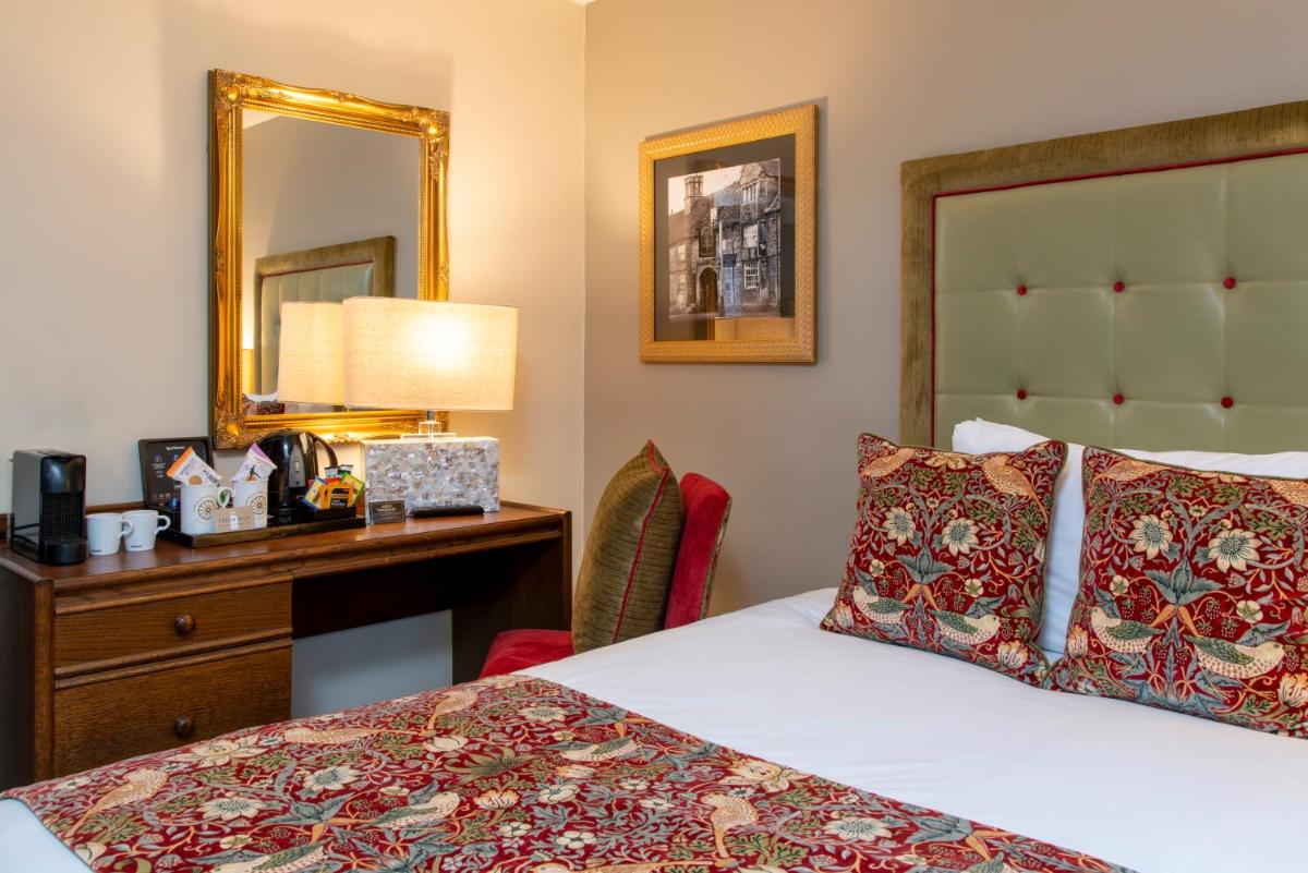 The Bell Inn, Stilton, Cambridgeshire - Housity