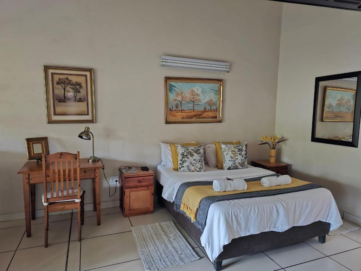 Tzaneen White House Lodge - Housity