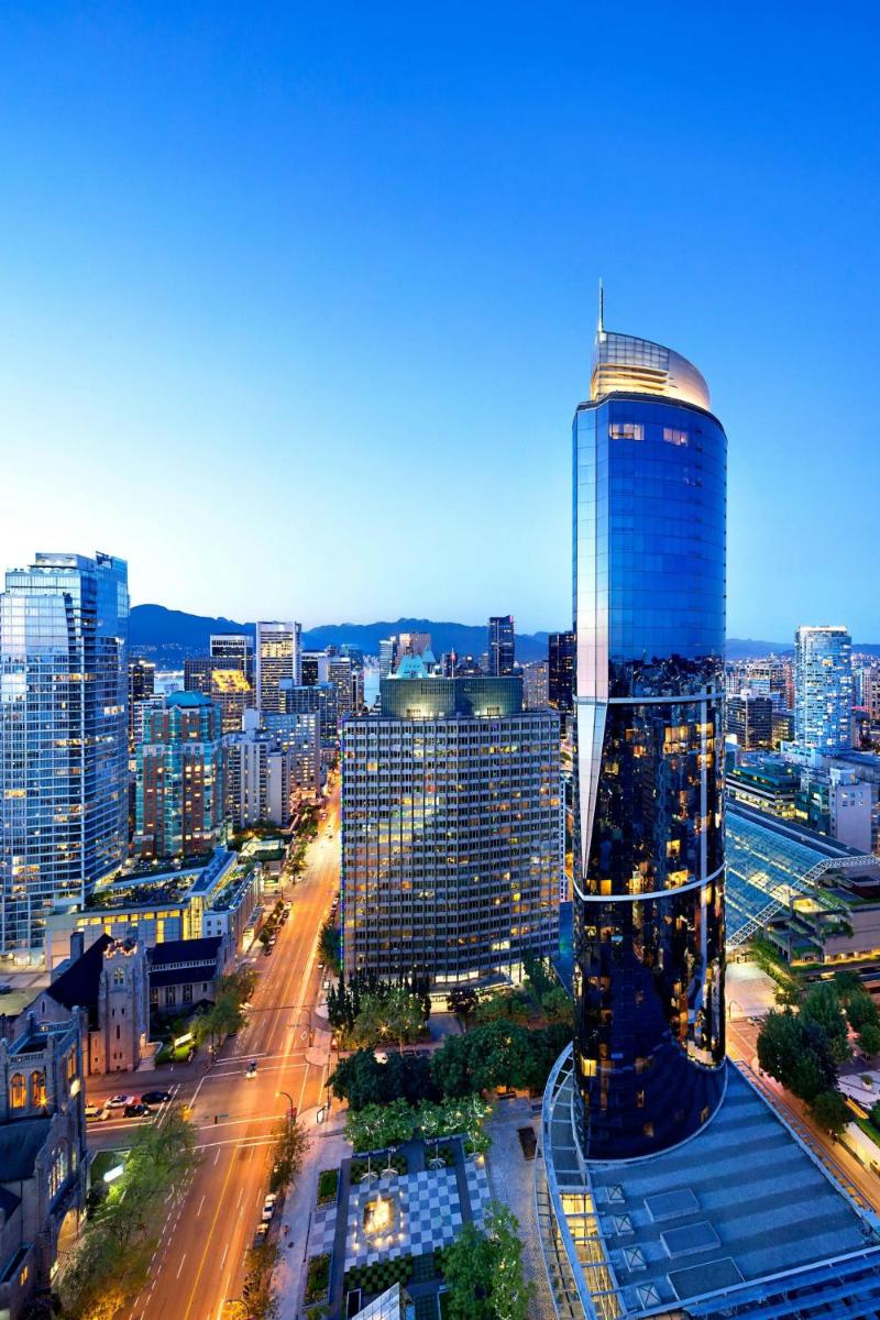 Sheraton Vancouver Wall Centre - Housity