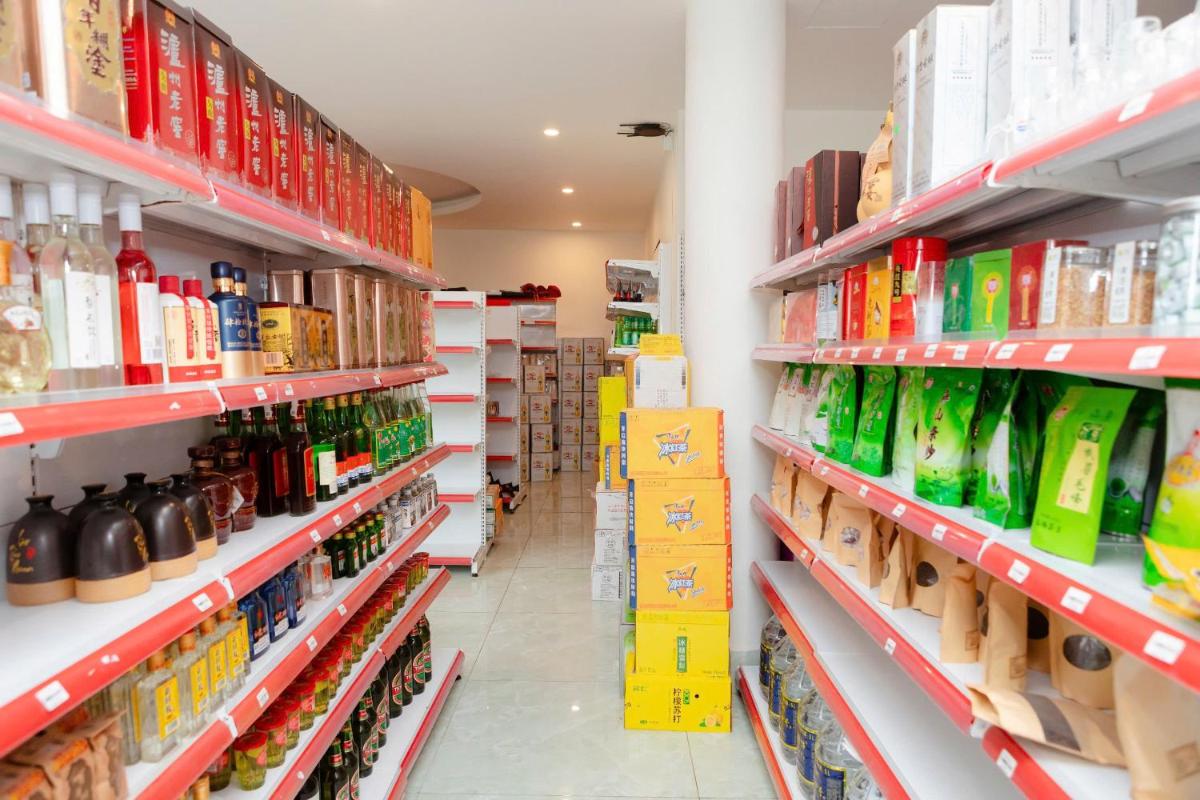 NOI BAI AIRPORT Hotel-内排华星酒店 - Housity