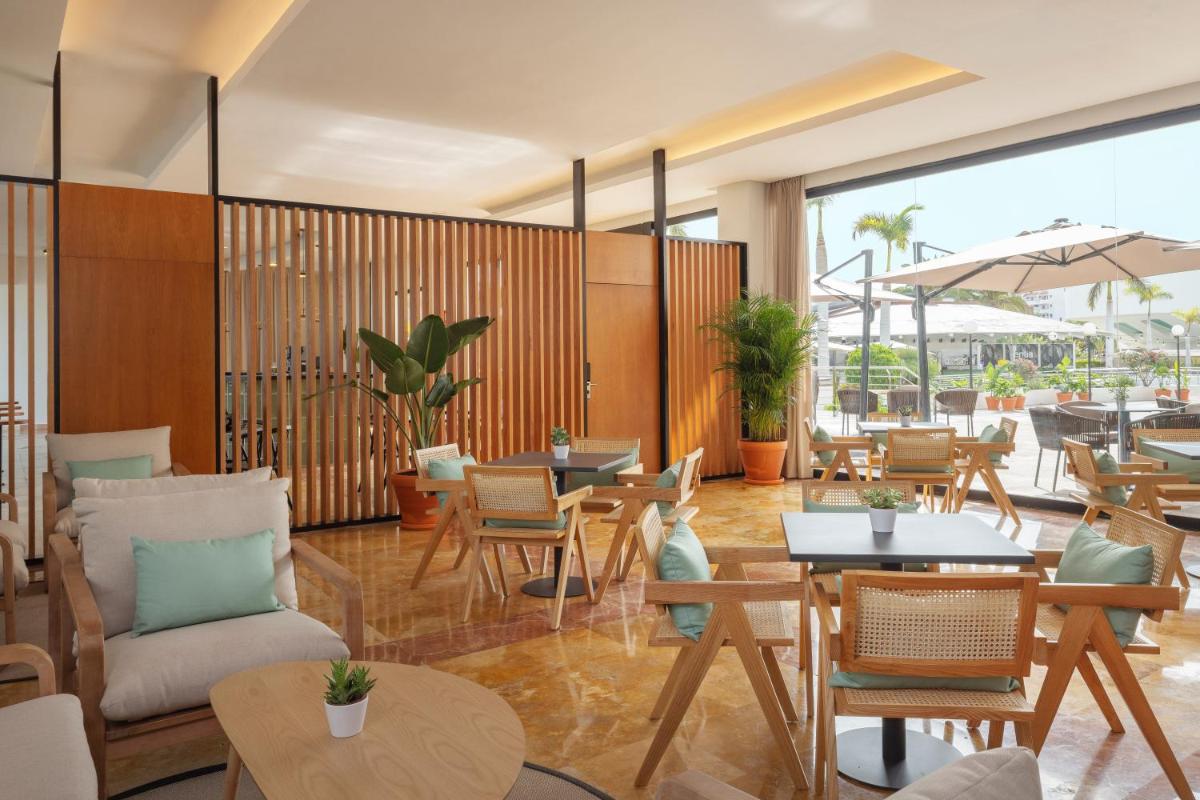 Zona de estar de AluaSoul Costa Adeje - Adults Only