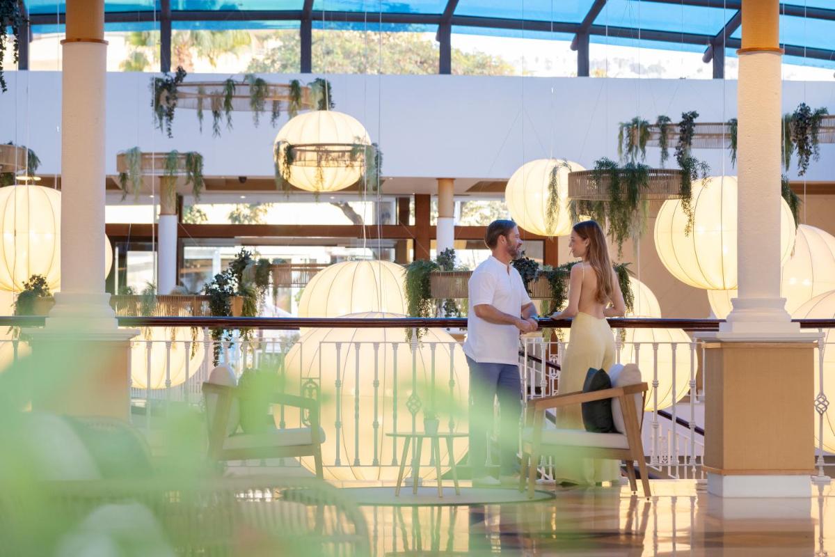 Clientes alojados en AluaSoul Costa Adeje - Adults Only