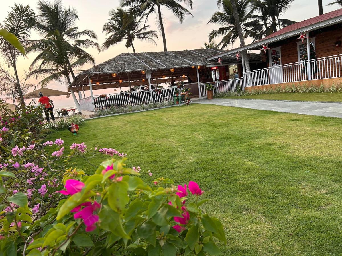 Anthy’s Guesthouse and Restaurant - Housity