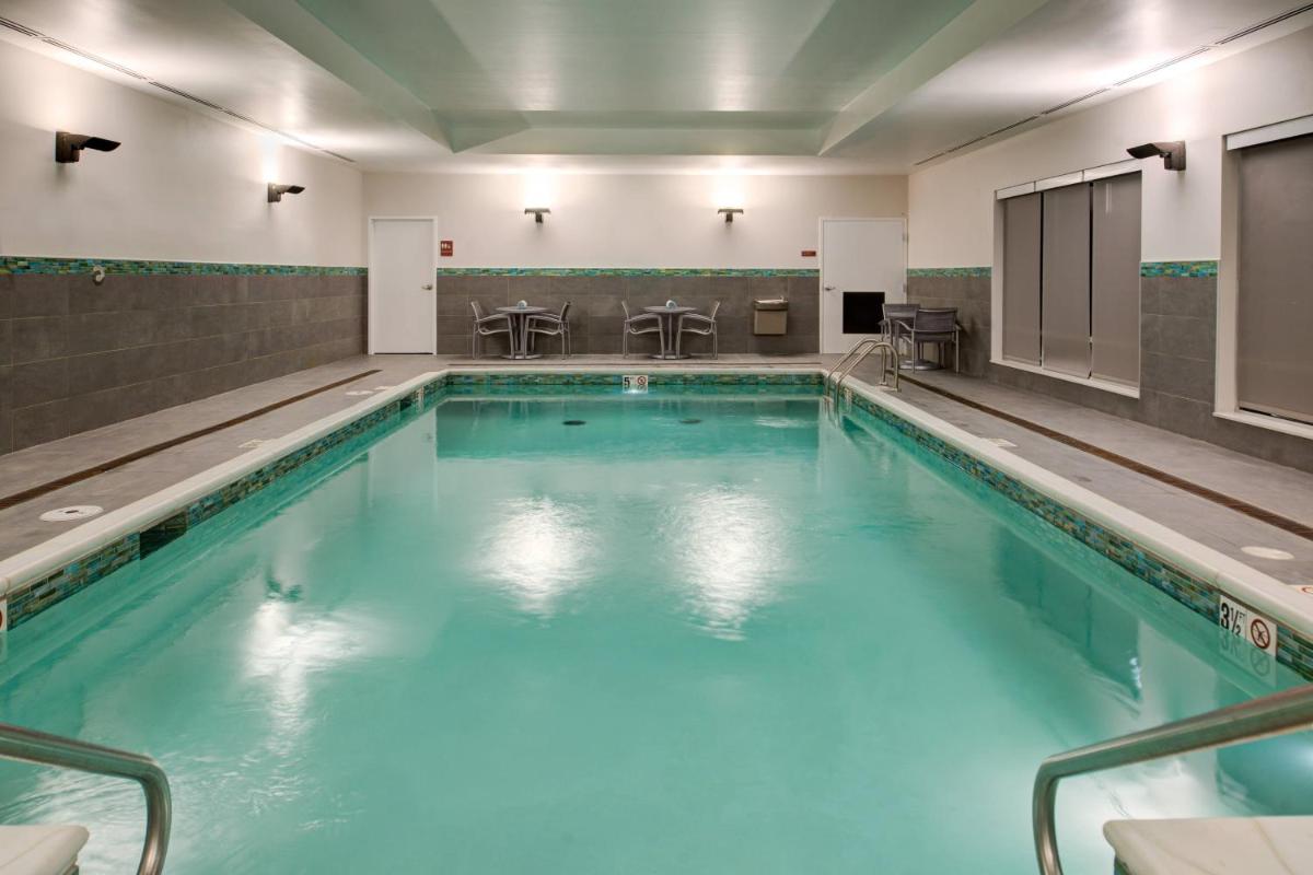 TownePlace Suites by Marriott St. Louis Chesterfield - Housity